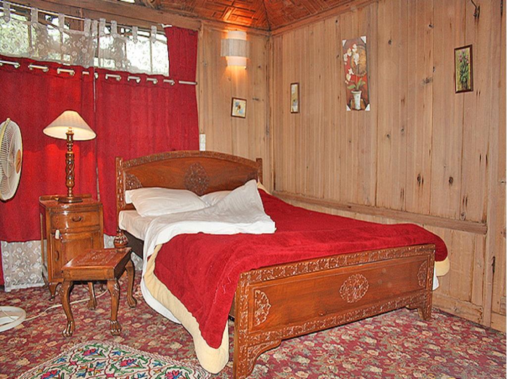 Akbar Group Of Heritage Houseboats Nagin Bagh Kamer foto